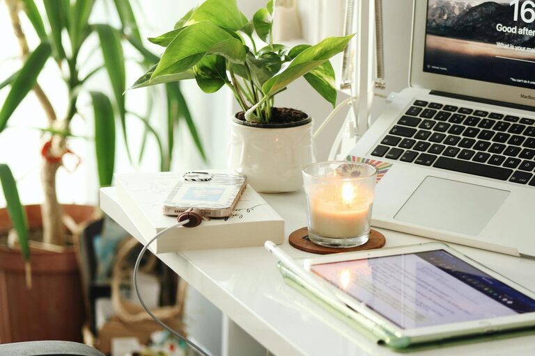 Tips for Creating a Relaxing Home Office Environment to Boost Productivity